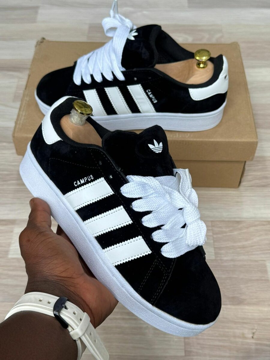 Baskets noires Campus Adidas