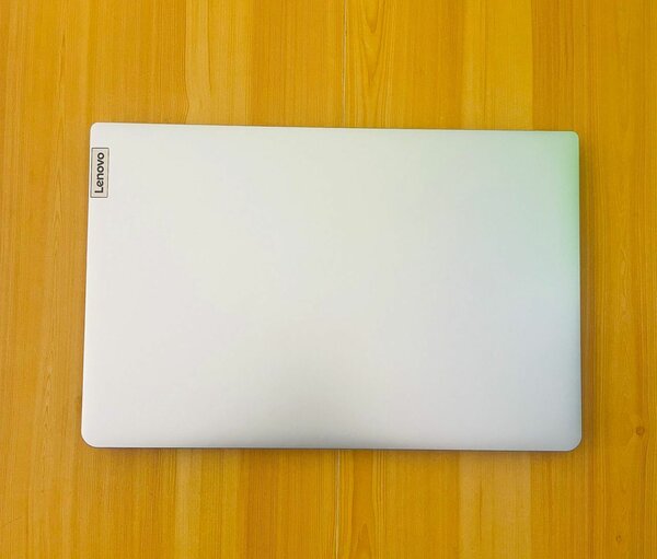 Ordinateur Lenovo IdeaPad 3