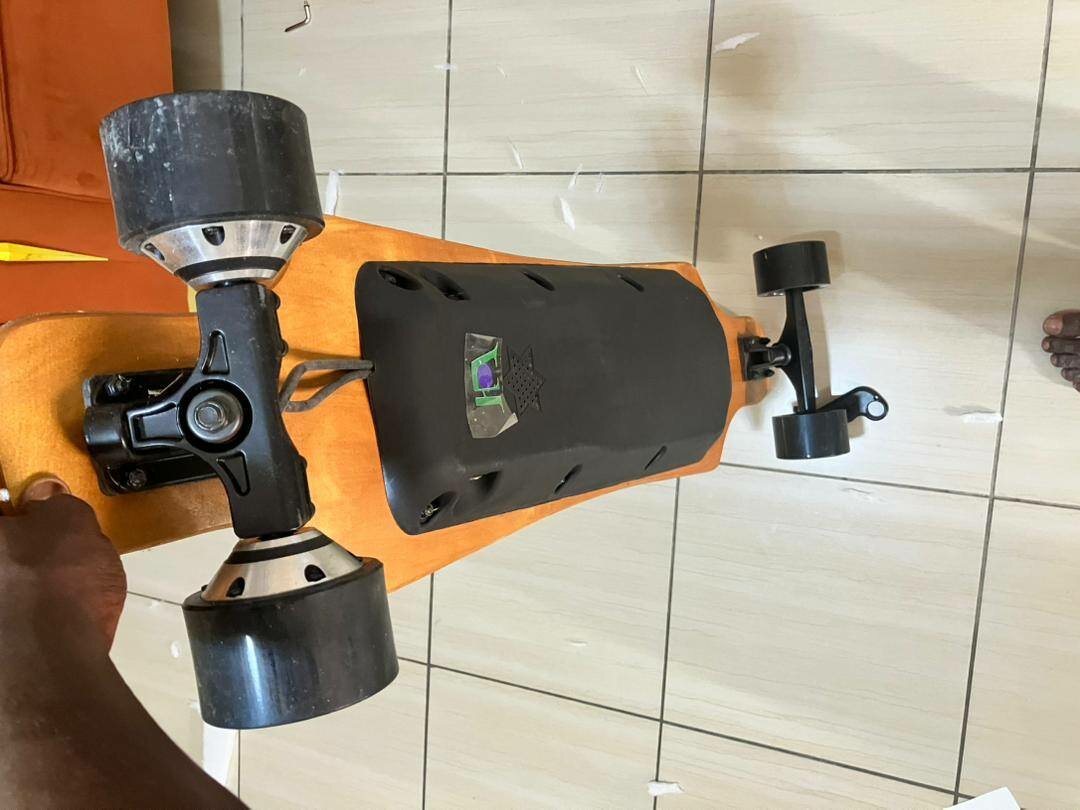 Longboard électrique HCA