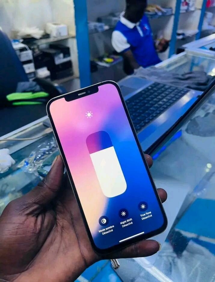 iPhone Blanc Moderne