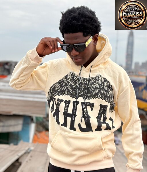 Sweat à capuche imprimé tendance