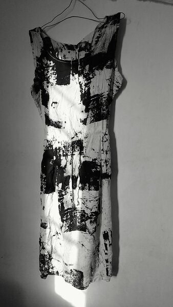 Robe Élégante Noire et Blanche