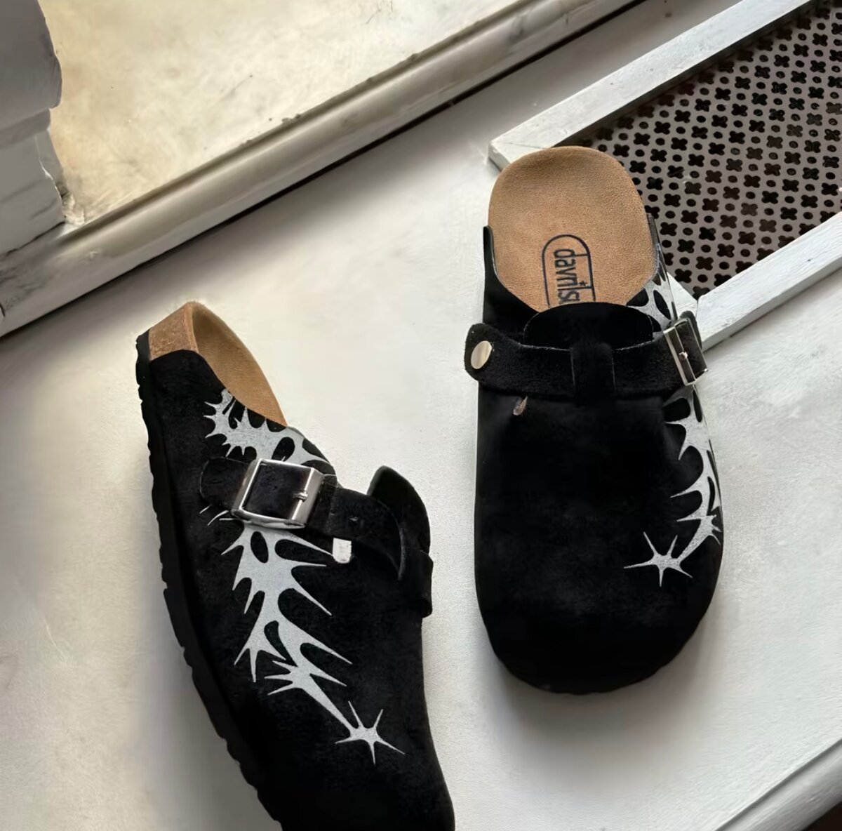 Sabots en daim tendance