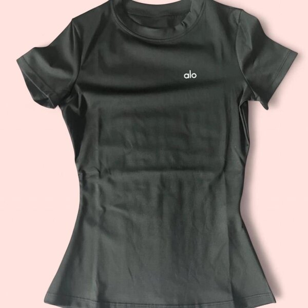T-shirt ajusté Alo pour femmes