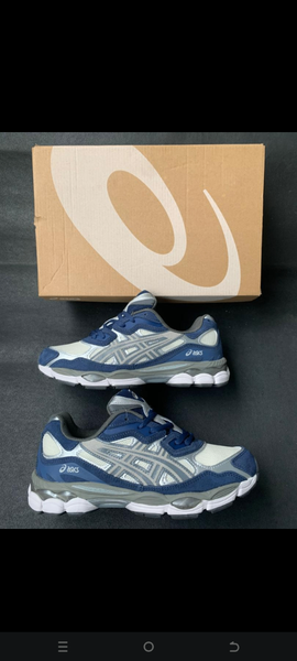 Chaussures Asics pour homme