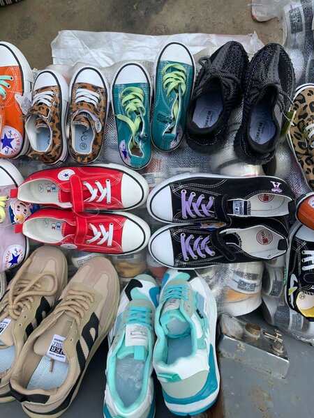 Baskets colorées tendance