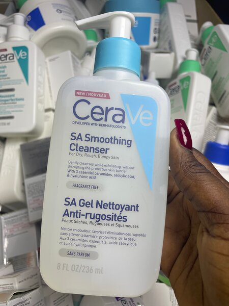 CeraVe SA Smoothing Cleanser 236ml