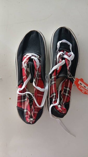 Chaussures en toile colorées