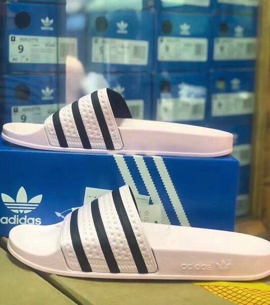 Claquettes Adidas confort