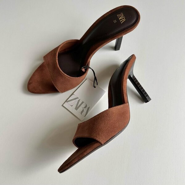 Sandales à talons Zara