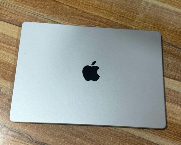 PC MacBook M3 Pro