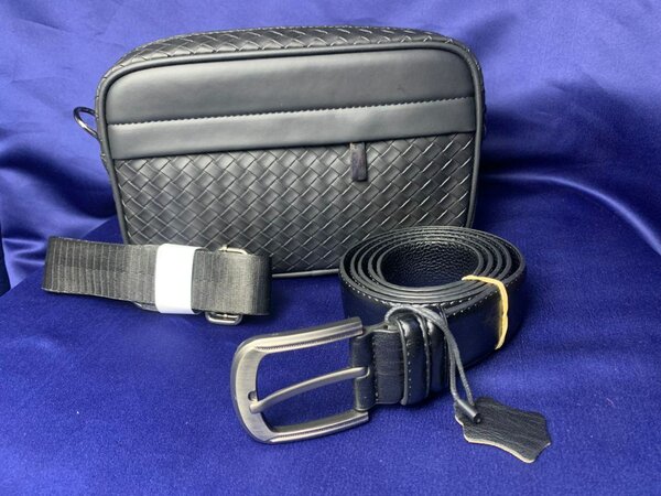 Ensemble ceinture et sac noir
