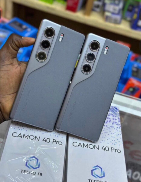 Smartphone TECNO Camon 40 Pro