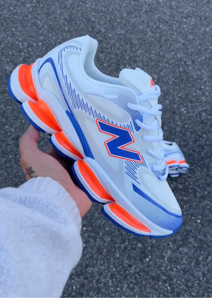 New balance 2000