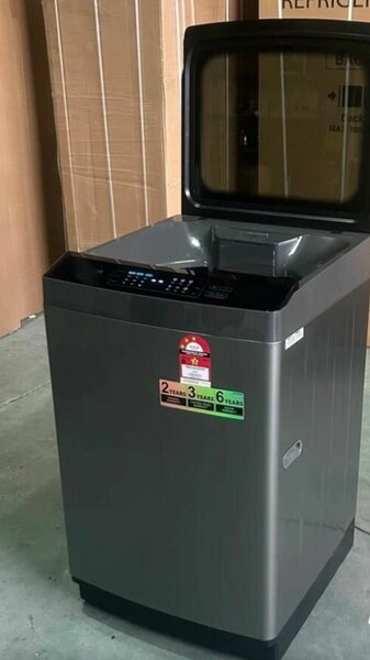 Lave-linge automatique moderne