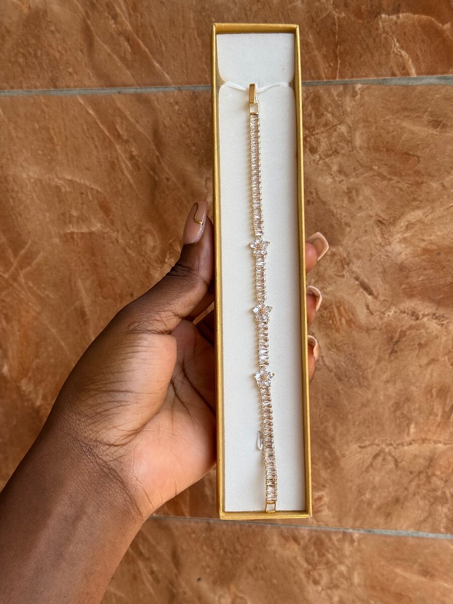 Bracelet élégant à strass