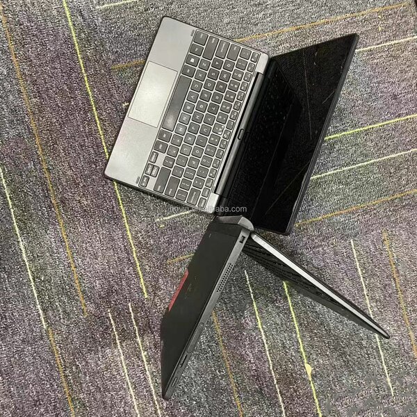 Tablette avec clavier détachable