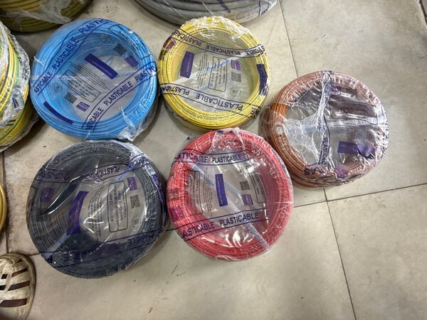 Câbles Électriques Multicolore