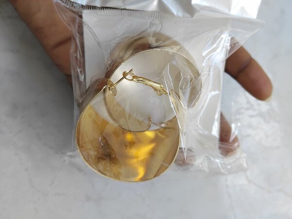 Élégantes boucles dorées