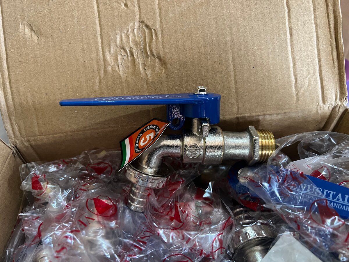 Robinet en laiton robuste