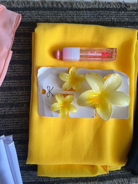 Épingles à cheveux fleuries