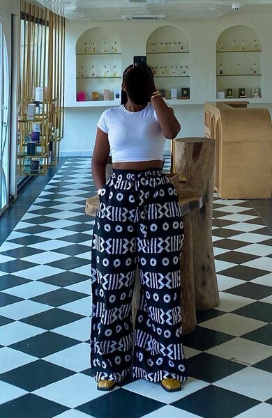 Pantalon large à motifs