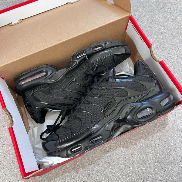 Chaussures Nike Tn Noires