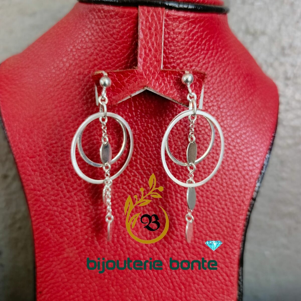 Boucles d'oreilles pendantes argent
