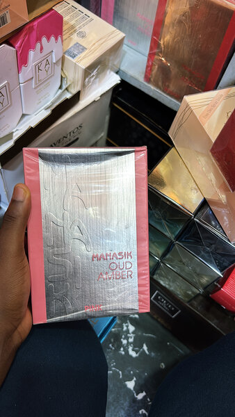 Parfum Oud Amber Manasik