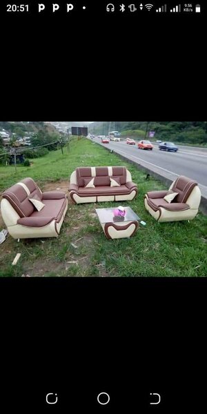 Salon de jardin en cuir élégant