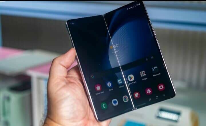 Smartphone pliable haut de gamme