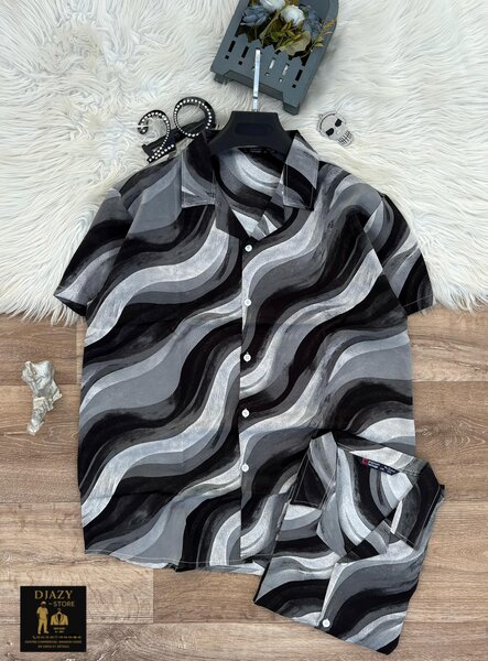 Chemise à motifs colorés