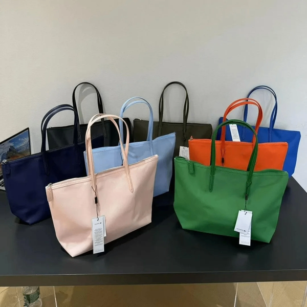 Sac à main en cuir élégant