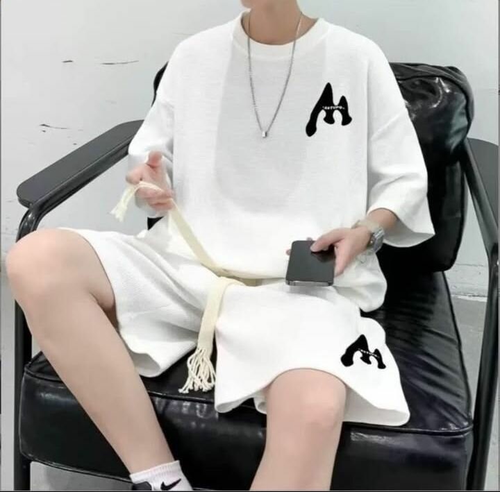 Ensemble sweat-shirt et short pour homme