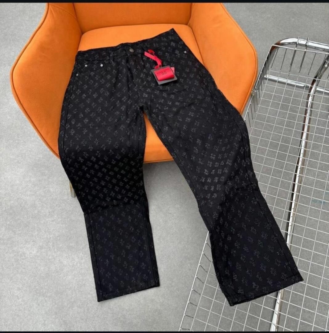 Jeans brodés tendance