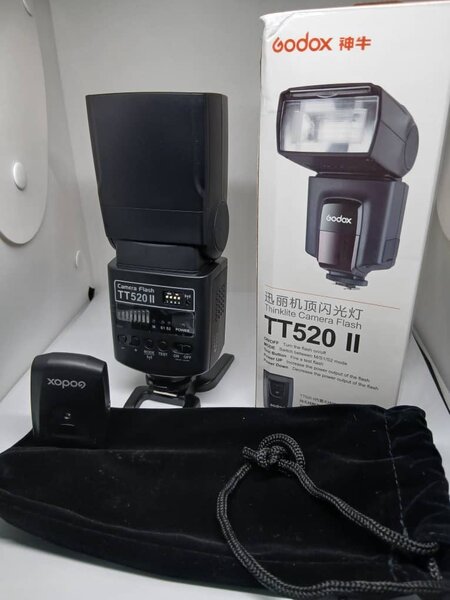 Flash Godox TT520 II
