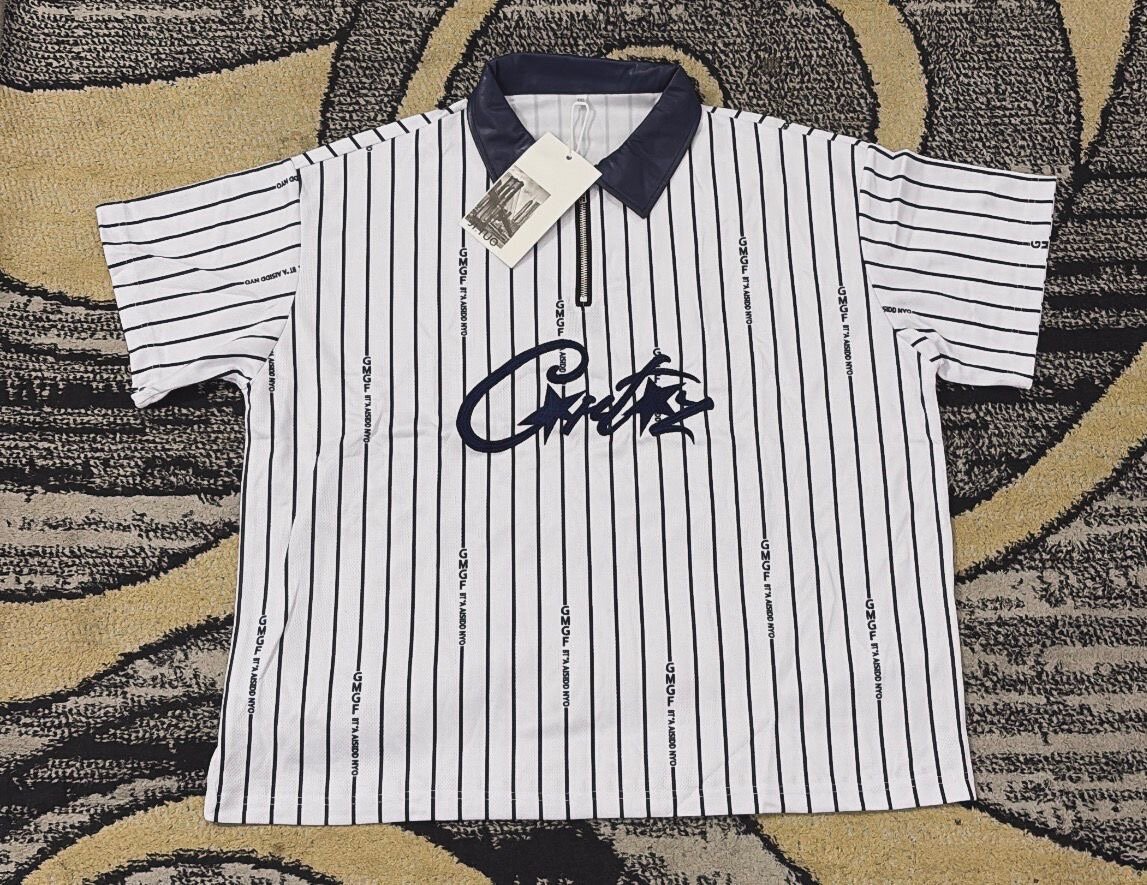 Polo rayé à col contrasté