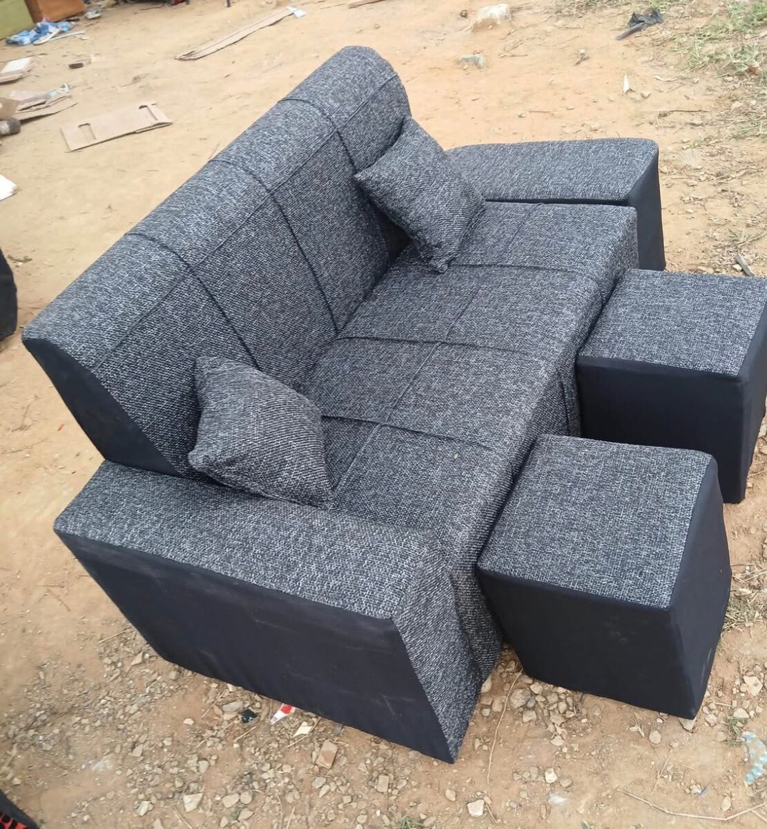 Canapé moderne 2 places