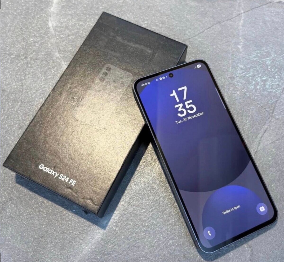 Samsung Galaxy S24 FE