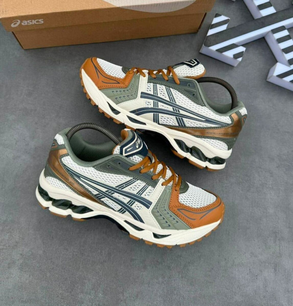 Asics Chaussures de Course