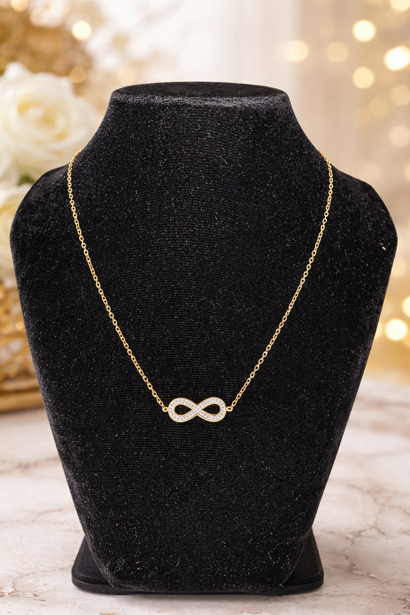 Collier pendentif élégant