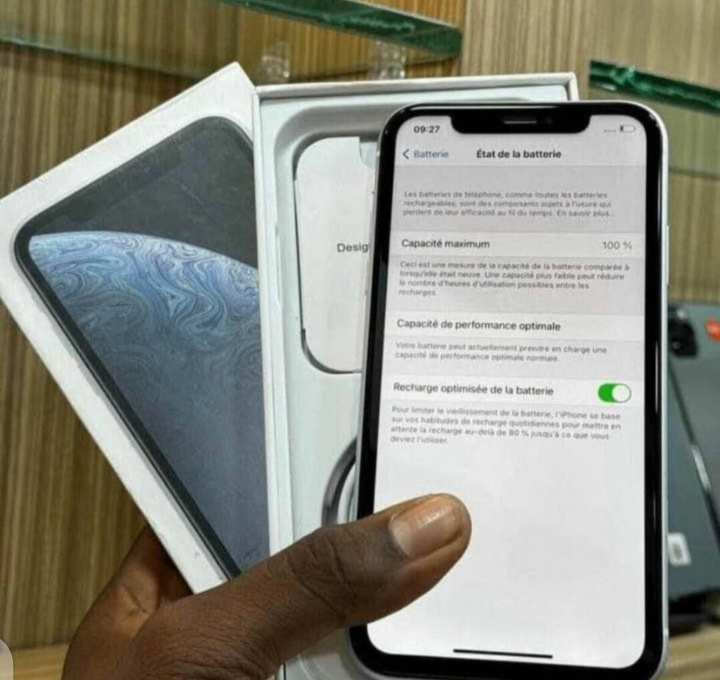 iPhone XR Blanc 64Go