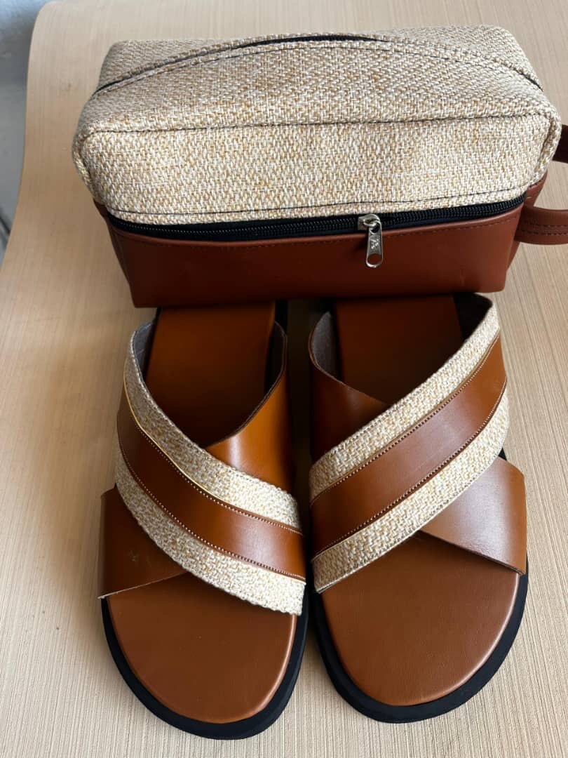 Sandales croisées élégantes