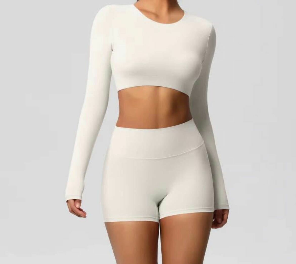 Ensemble sport femme design