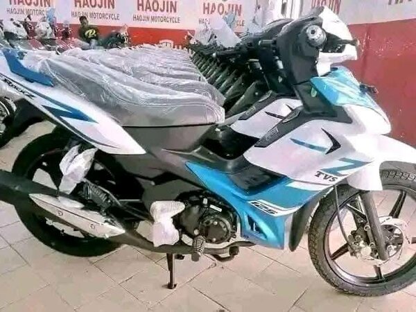 TVS scooter neuf bleu et blanc