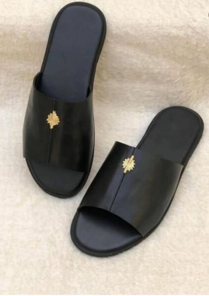 Sandales noires élégantes