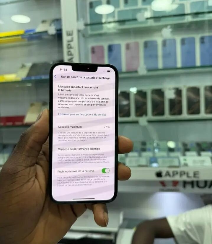 iPhone Bleu Débloqué