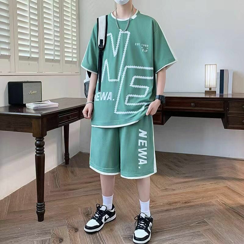 Ensemble de sport décontracté