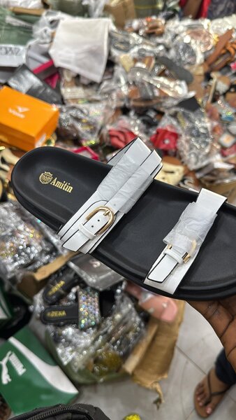 Sandales en cuir élégantes