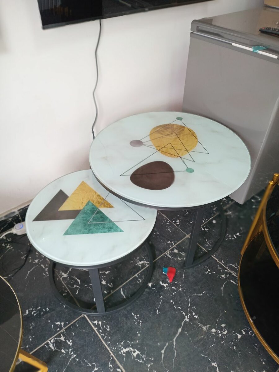 Tables basses design géométrique